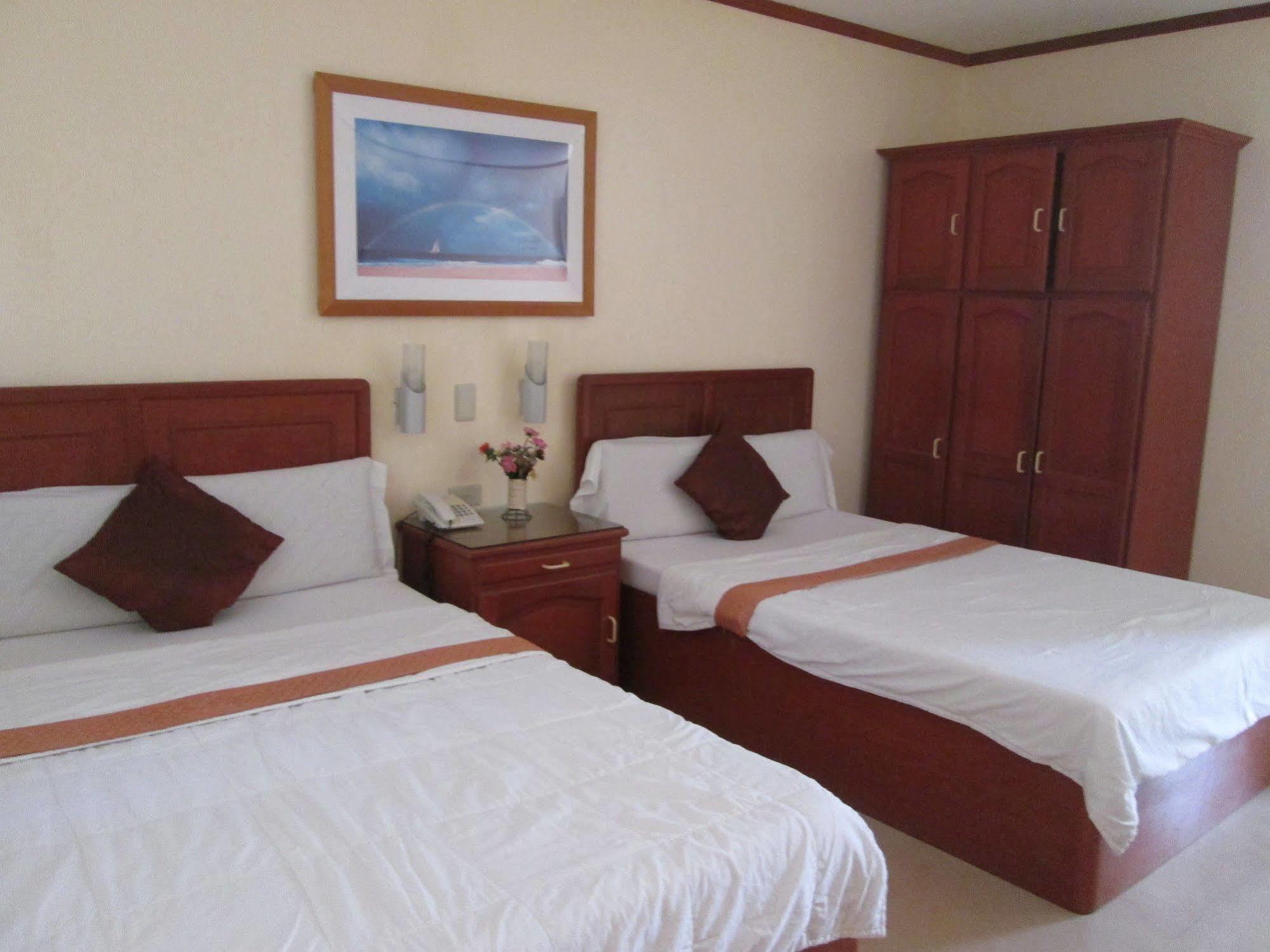 Balabag  Seabird International Resort מראה חיצוני תמונה