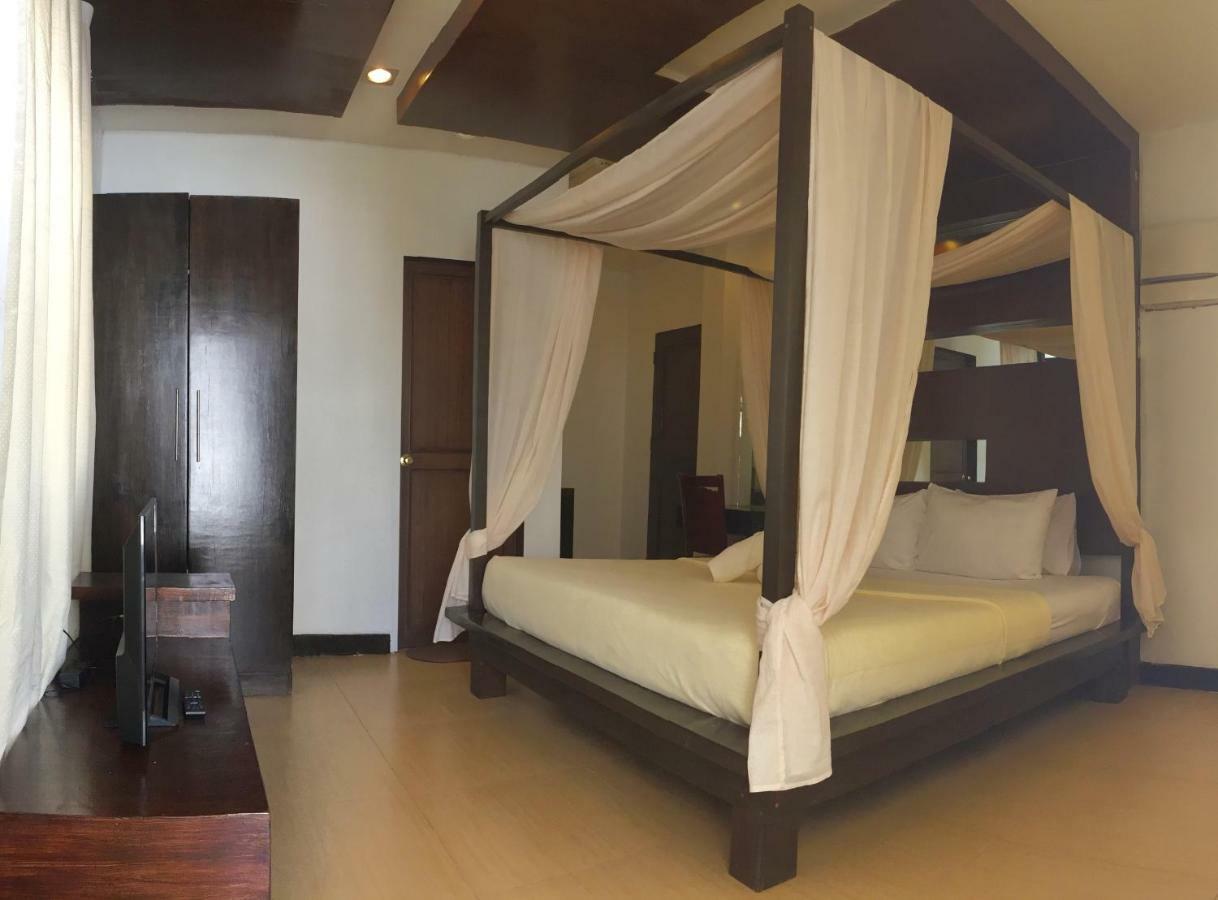 Balabag  Seabird International Resort מראה חיצוני תמונה